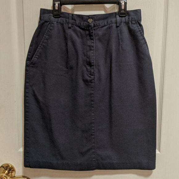 L.L.Bean Navy Blue Pencil Skirt Women's Size 6P - Picture 8 of 9
